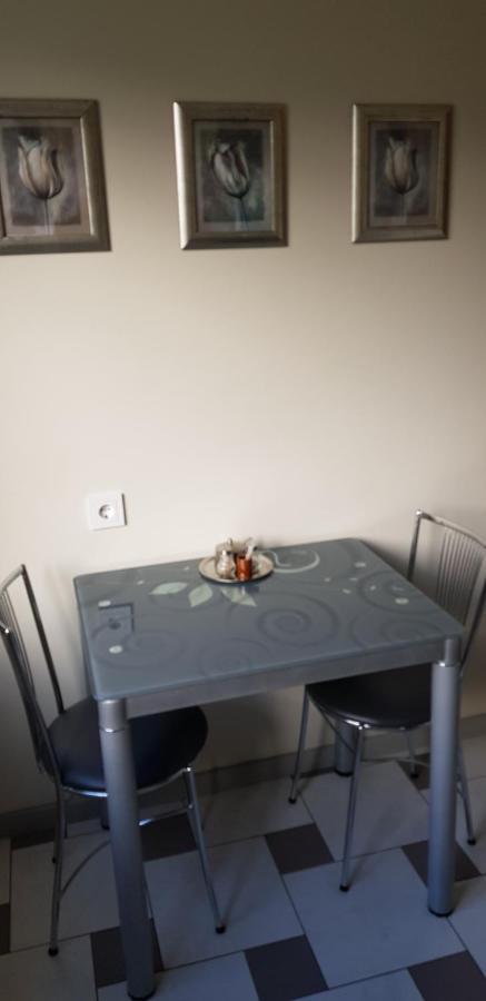 Gireles Apartamentai Kaišiadorys Exteriör bild