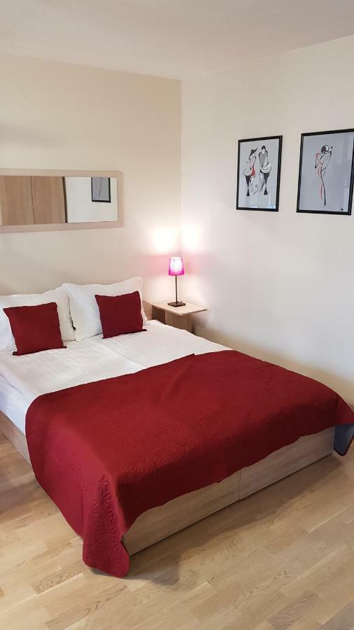 Gireles Apartamentai Kaišiadorys Exteriör bild